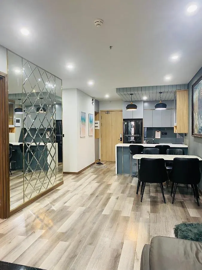 Can Ho 2Pn Ha Do Centrosa Q10 Ho Chi Minh City Apartment