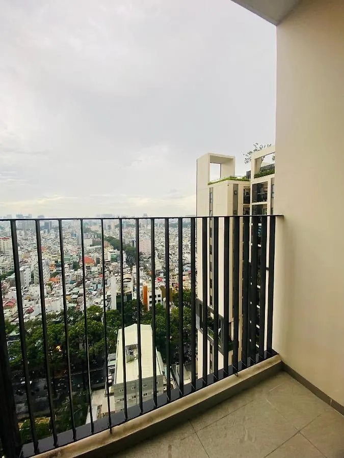 Can Ho 2Pn Ha Do Centrosa Q10 Ho Chi Minh City